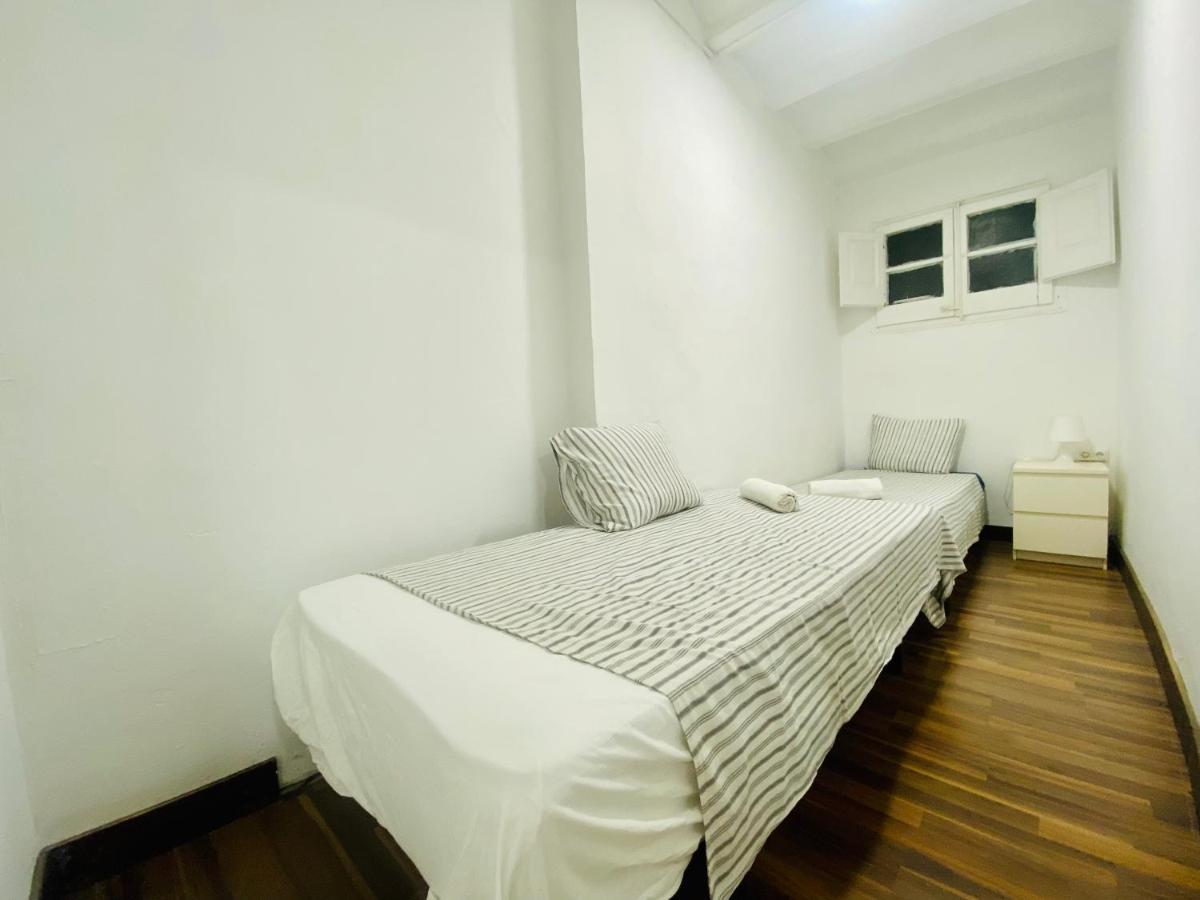 08 Apartament Lof 3 2 Daire Barselona Dış mekan fotoğraf